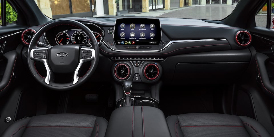 2023 Chevrolet Blazer Mid-Size Sporty SUV Interior Dashboard & Infotainment System Technology