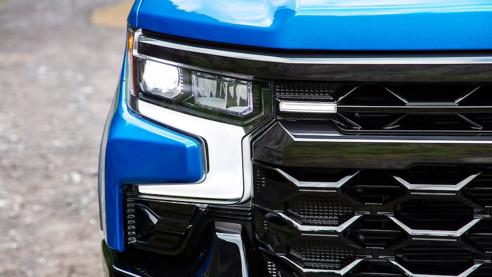 The Intellibeam Headlamp of the 2023 Silverado